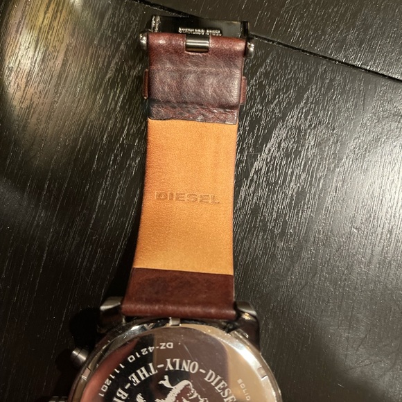 Men’s Diesel watch - Picture 6 of 15